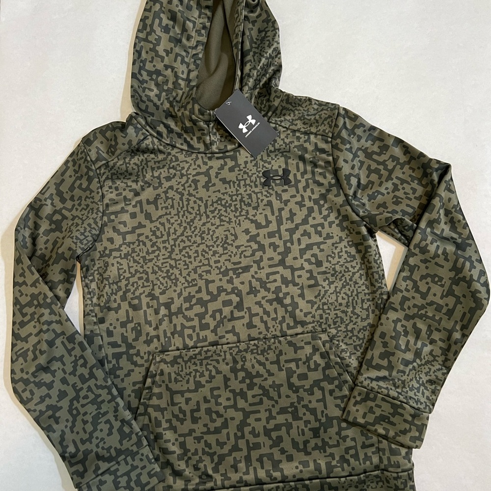Boys Under Armour Kids' Army Green Camo Hoodie New With Tags Size Large